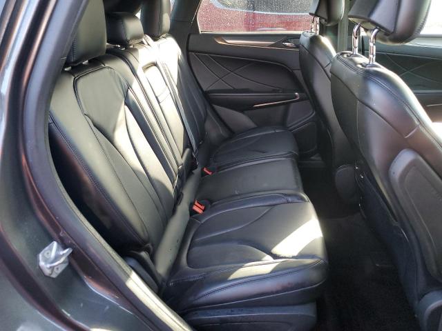 Photo 11 from auction – 2019 LINCOLN MKC SELECT with VIN 5LMCJ2D96KUL00354