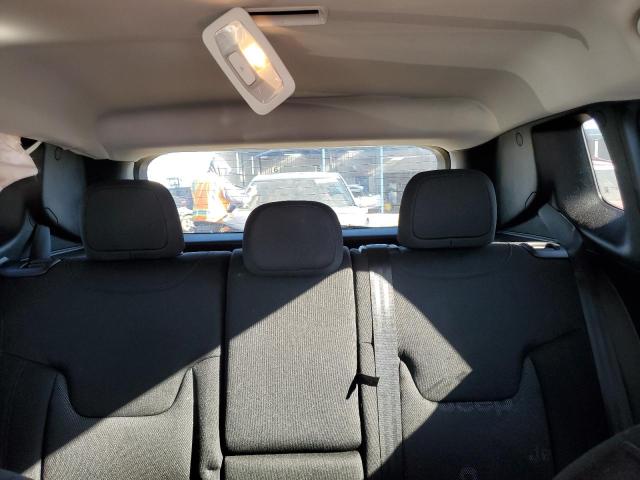 Photo 10 from auction – 2017 JEEP RENEGADE L with VIN ZACCJBBB0HPF90565