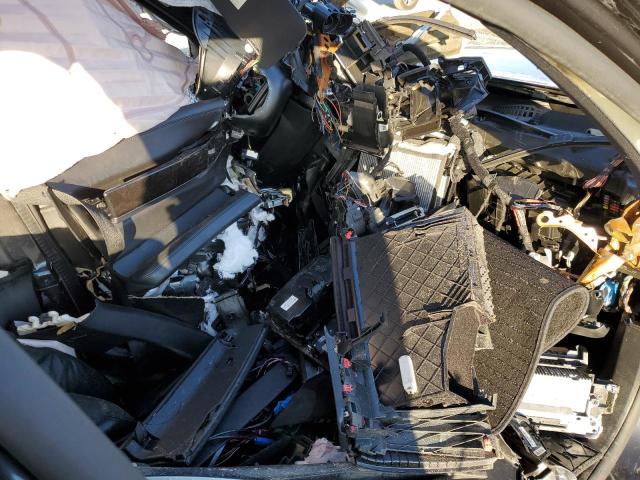 Photo 8 from auction – 2013 BMW 750 with VIN WBAYF8C50DDE59017