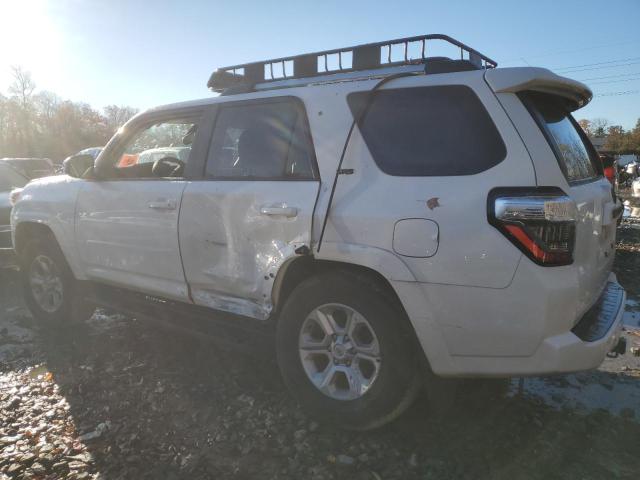 Photo 2 from auction – 2022 TOYOTA 4RUNNER SR with VIN JTEMU5JR1N6008740
