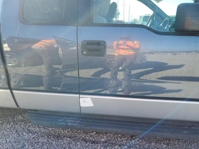 Photo 12 from auction – 2004 FORD F150 with VIN 1FTRX12W54NB83981