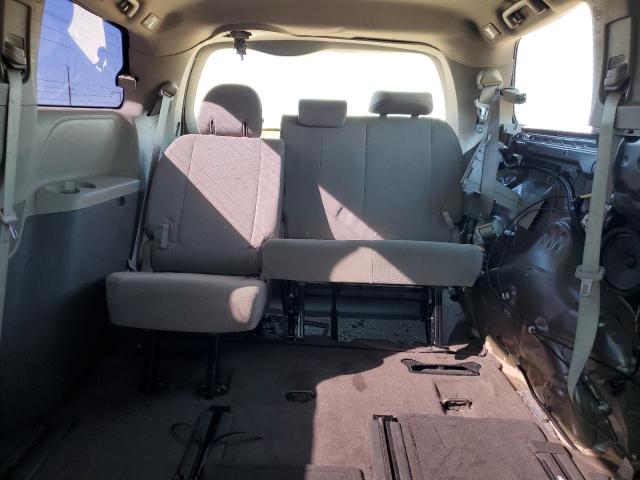 Photo 10 from auction – 2017 TOYOTA SIENNA with VIN 5TDZZ3DC8HS858666