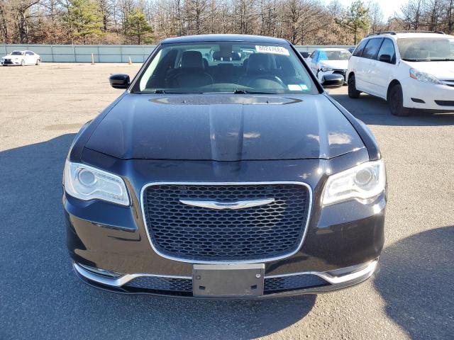 Photo 5 from auction – 2015 CHRYSLER 300 LIMITE with VIN 2C3CCAAG2FH853448