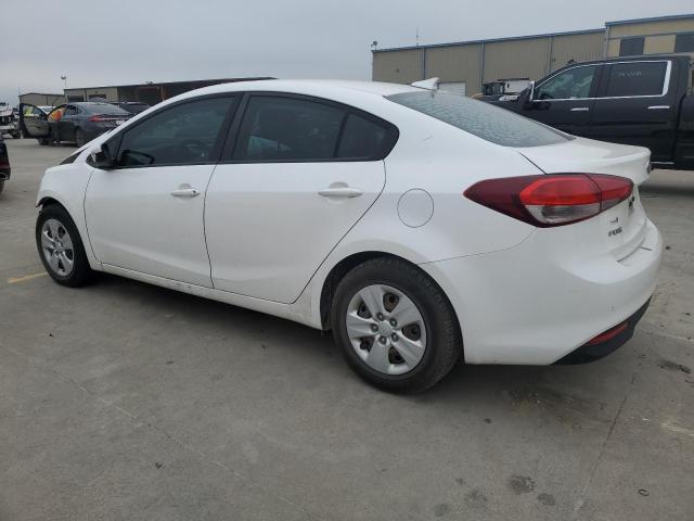 Photo 2 from auction – 2018 KIA FORTE LX with VIN 3KPFL4A75JE209487
