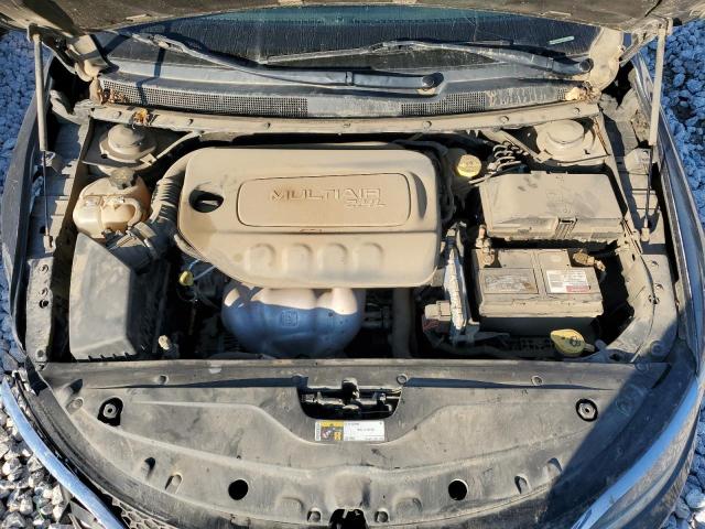 Photo 11 from auction – 2015 CHRYSLER 200 LIMITE with VIN 1C3CCCAB4FN751169