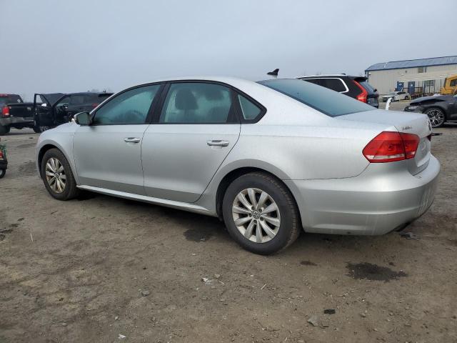 Photo 2 from auction – 2015 VOLKSWAGEN PASSAT S with VIN 1VWAT7A3XFC010892