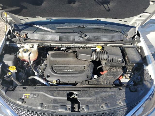 Photo 12 from auction – 2017 CHRYSLER PACIFICA T with VIN 2C4RC1EG9HR796260
