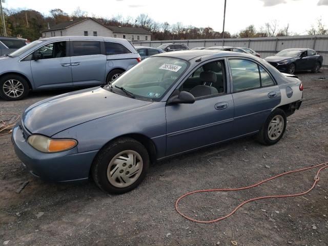 Photo 1 from auction – 1999 FORD ESCORT SE with VIN 1FAFP13P3XW181399