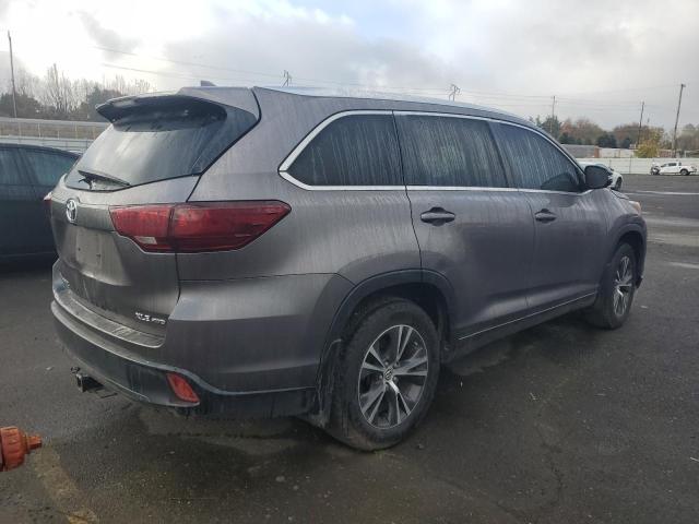Photo 3 from auction – 2016 TOYOTA HIGHLANDER with VIN 5TDJKRFH8GS267720