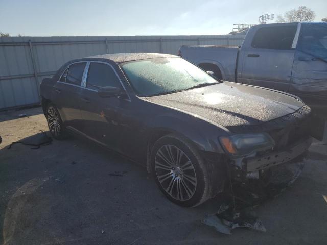 Photo 4 from auction – 2013 CHRYSLER 300 S with VIN 2C3CCABGXDH585504
