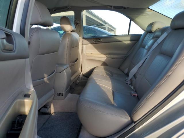 Photo 10 from auction – 2004 TOYOTA CAMRY with VIN 4T1BF32KX4U075256