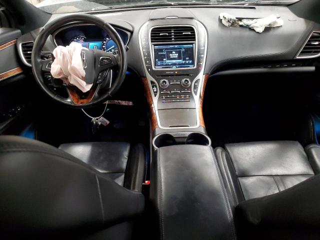 Photo 8 from auction – 2016 LINCOLN MKX RESERV with VIN 2LMTJ8LR2GBL41248