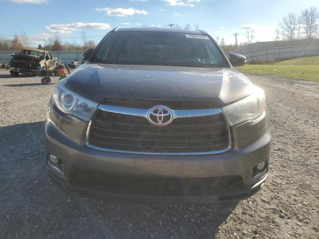 Photo 5 from auction – 2016 TOYOTA HIGHLANDER with VIN 5TDDKRFH1GS224947