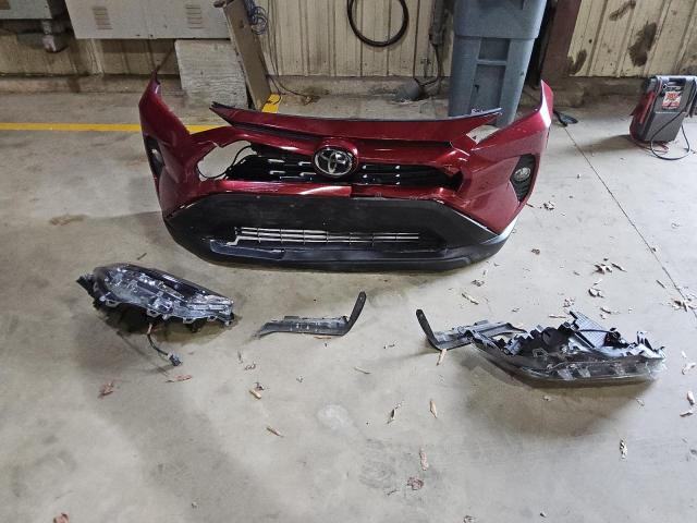 Photo 13 from auction – 2019 TOYOTA RAV4 XLE with VIN 2T3W1RFV2KC005439