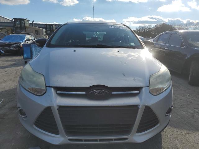 Zdjęcie 5 z aukcji – 2014 FORD FOCUS SE z VIN 1FADP3K28EL154626