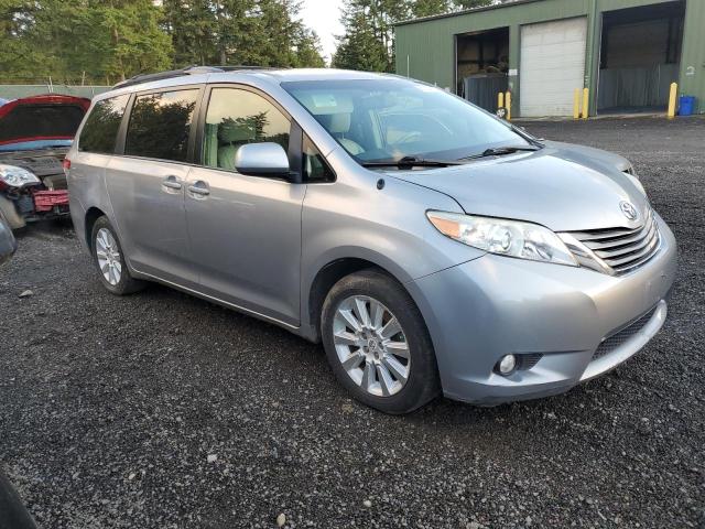 Photo 4 from auction – 2012 TOYOTA SIENNA XLE with VIN 5TDDK3DC4CS034784