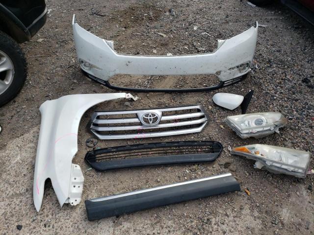 Photo 13 from auction – 2011 TOYOTA HIGHLANDER with VIN 5TDBK3EH1BS065491
