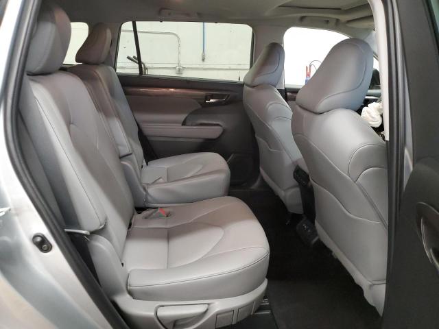 Photo 11 from auction – 2023 TOYOTA HIGHLANDER with VIN 5TDKDRBH0PS001774