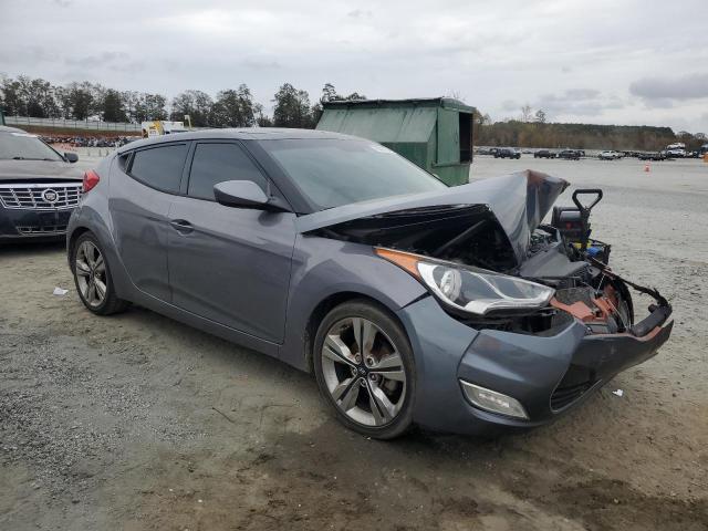 Photo 4 from auction – 2016 HYUNDAI VELOSTER with VIN KMHTC6AD8GU297820
