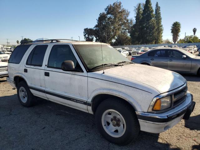 Фото 4 с аукциона – 1996 CHEVROLET BLAZER с VIN 1GNCS13WXT2281687