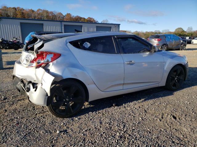 Photo 3 from auction – 2012 HYUNDAI VELOSTER with VIN KMHTC6AD0CU021139