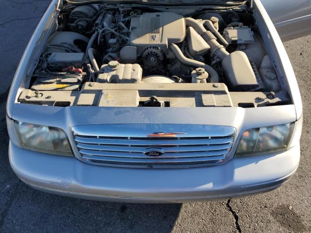 Photo 11 from auction – 2005 FORD CROWN VICT with VIN 2FAFP74W75X165930