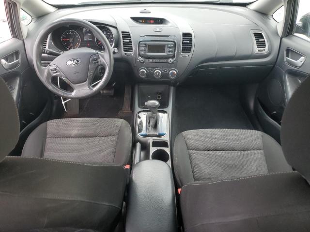 Photo 8 from auction – 2017 KIA FORTE LX with VIN 3KPFK4A75HE015684
