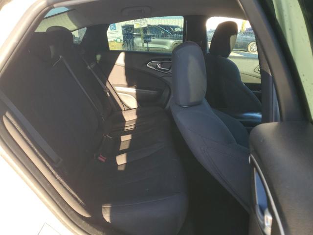 Photo 10 from auction – 2015 CHRYSLER 200 LIMITE with VIN 1C3CCCAB3FN637650