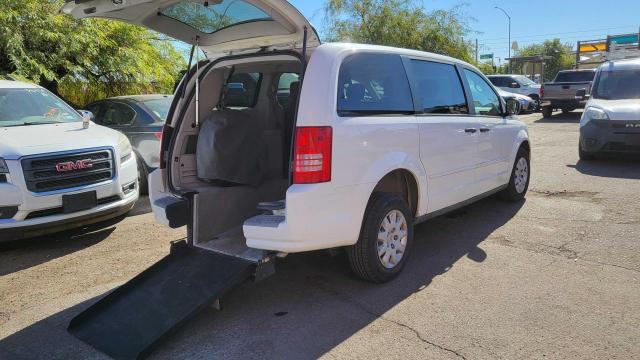 Photo 4 from auction – 2008 CHRYSLER TOWN & COU with VIN 2A8HR44H98R671225