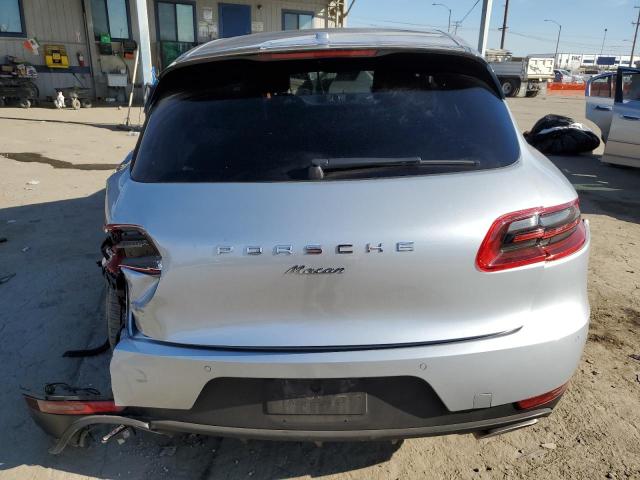 Photo 6 from auction – 2017 PORSCHE MACAN with VIN WP1AA2A53HLB82177