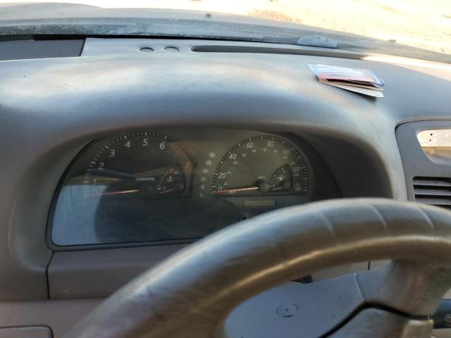 Photo 9 from auction – 2002 TOYOTA CAMRY LE with VIN 4T1BE32K12U080670