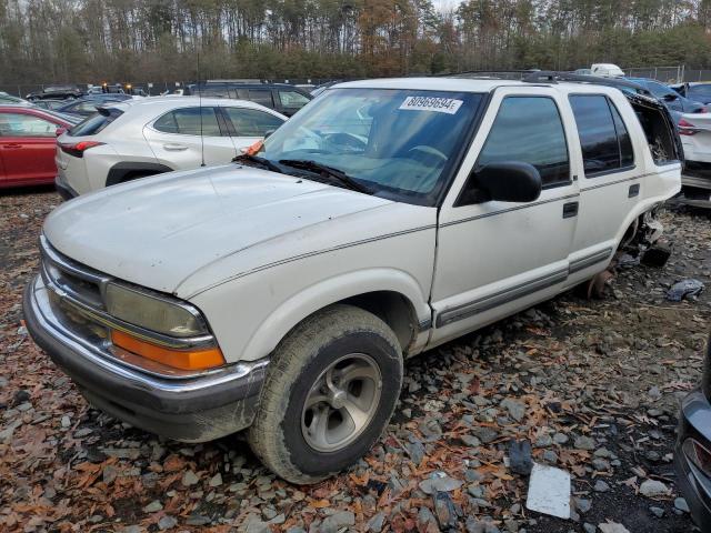 CHEVROLET BLAZER 2001 with VIN 1GNCS13W612198738 - Photo from auction