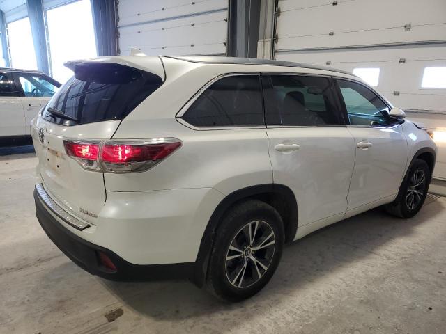 Zdjęcie 3 z aukcji – 2016 TOYOTA HIGHLANDER z VIN 5TDJKRFH6GS505922