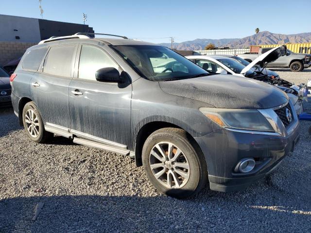 Photo 4 from auction – 2013 NISSAN PATHFINDER with VIN 5N1AR2MN1DC601610