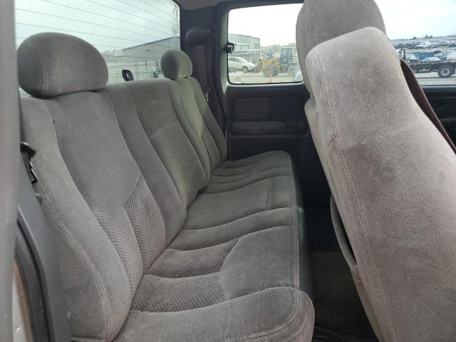 Photo 10 from auction – 2004 CHEVROLET SILVERADO with VIN 2GCEK19T341264147