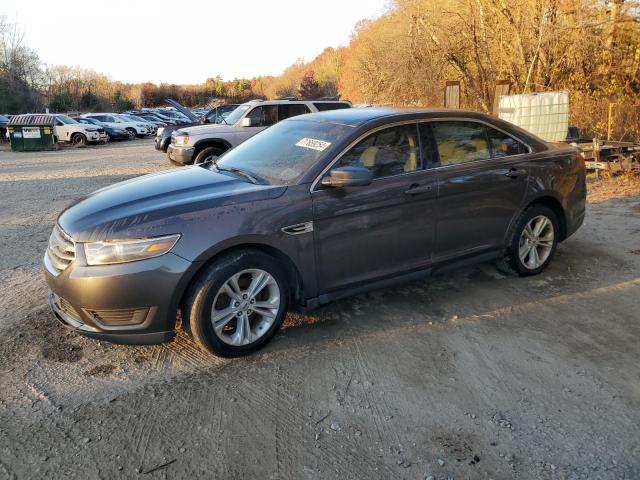 FORD TAURUS SE 2015 with VIN 1FAHP2D86FG184747 - Photo from auction
