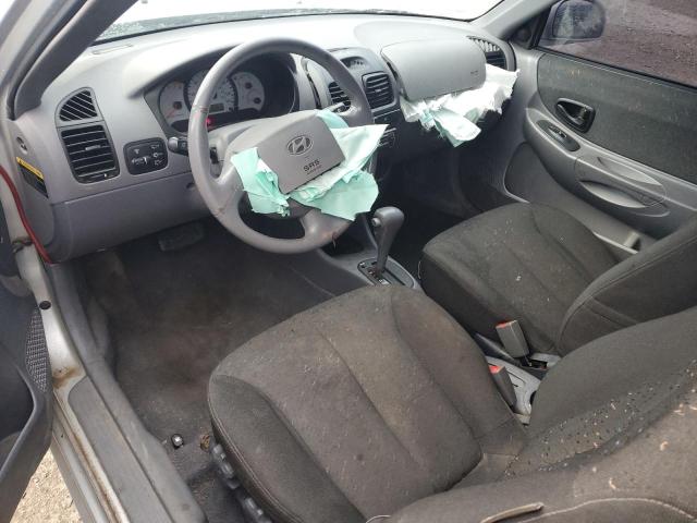 Photo 8 from auction – 2004 HYUNDAI ACCENT GL with VIN KMHCG35C64U279929