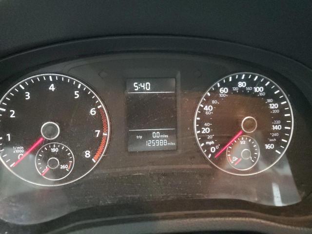 Photo 9 from auction – 2013 VOLKSWAGEN PASSAT S with VIN 1VWAP7A37DC130165