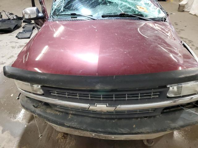 Фото 11 с аукциона – 2002 CHEVROLET SILVERADO с VIN 2GCEK19T521148056