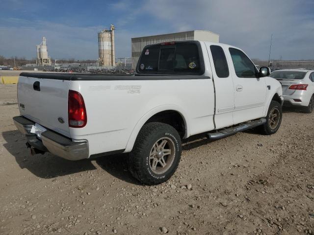 Photo 3 from auction – 2001 FORD F150 with VIN 1FTRX18L01NB44157