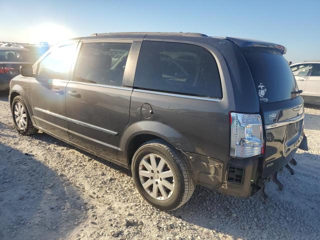 Photo 2 from auction – 2015 CHRYSLER TOWN & COU with VIN 2C4RC1BGXFR715705