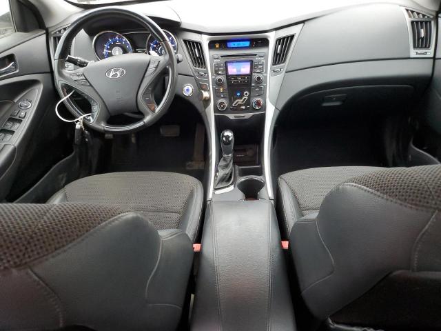 Photo 8 from auction – 2011 HYUNDAI SONATA SE with VIN 5NPEC4AC6BH264116