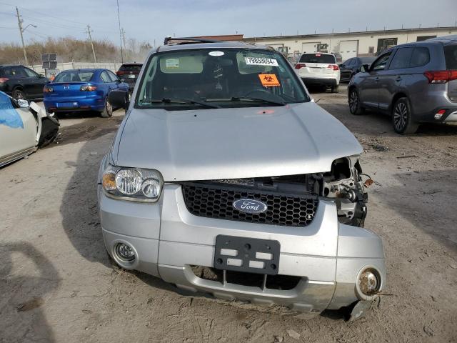 Photo 5 from auction – 2005 FORD ESCAPE LIM with VIN 1FMYU94105KA41363