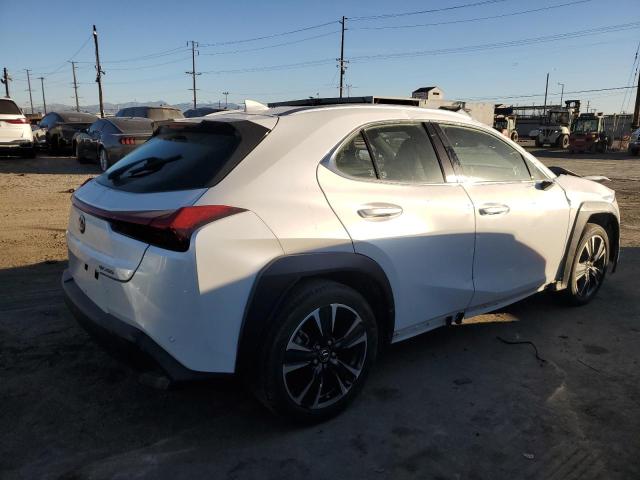 Photo 3 from auction – 2021 LEXUS UX 200 with VIN JTHX3JBH7M2035514