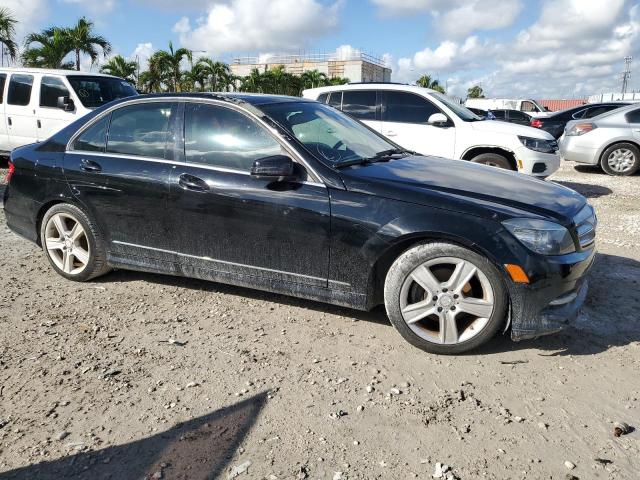 Photo 4 from auction – 2011 MERCEDES-BENZ C 300 with VIN WDDGF5EB6BF641910