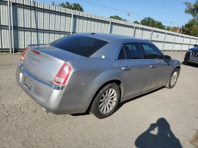 Photo 3 from auction – 2013 CHRYSLER 300 with VIN 2C3CCAAG1DH633831