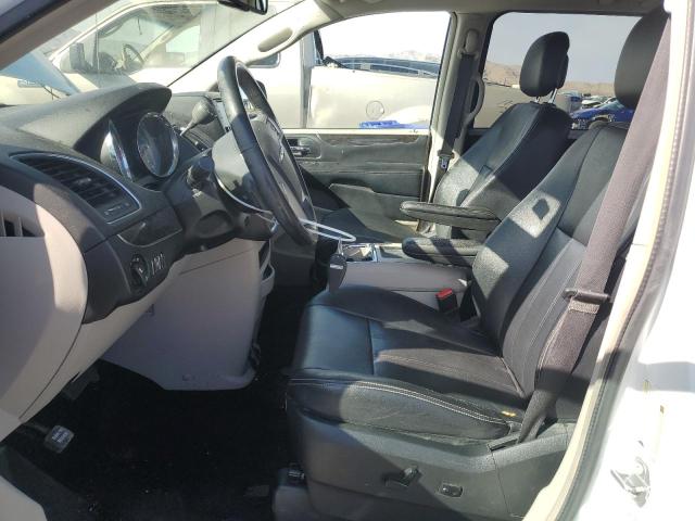 Photo 7 from auction – 2016 CHRYSLER TOWN & COU with VIN 2C4RC1BG9GR293640