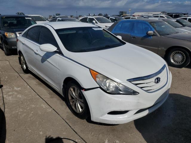 Photo 4 from auction – 2013 HYUNDAI SONATA GLS with VIN 5NPEB4AC1DH680192