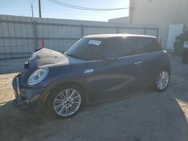 MINI COOPER S 2015 with VIN WMWXP7C51F2A39428 - Photo from auction