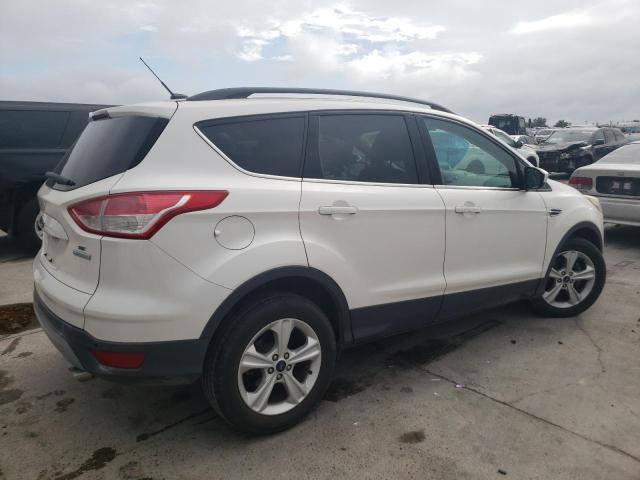 Photo 3 from auction – 2014 FORD ESCAPE SE with VIN 1FMCU0GX1EUA58182